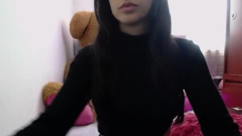 Snapshot of eibby_princess chatting on October 2, 5:40 pm   online show from October 2, 5:40 pm