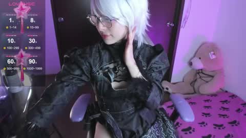 Snapshot of eileen_pinkman chatting on February 25, 5:52 am eileen_pinkman online show from February 25, 5:52 am