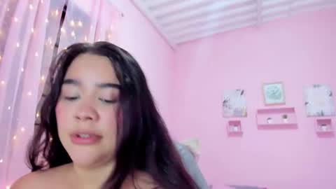 eilyy__ online show from November 21, 1:51 am