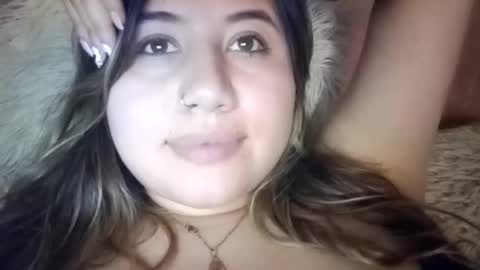 EIMY   MODEL INDEPENDENT online show from February 11, 4:03 am