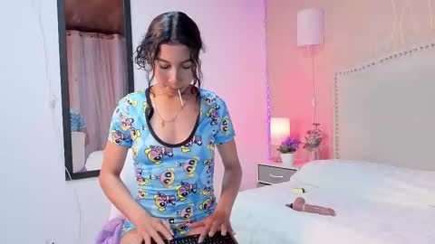 eimy_wonder online show from January 9, 12:42 pm