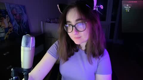 If you like it when I meow give me a thumbs up online show from January 4, 5:26 pm