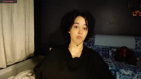 Snapshot of ela_0 chatting on March 9, 2:29 am Ela  Help me reach 100 thumbs up online show from March 9, 2:29 am
