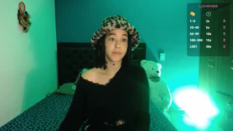 Snapshot of ela_0 chatting on September 26, 3:26 am Ela  Help me reach 100 thumbs up online show from September 26, 3:26 am