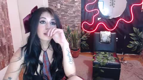 Snapshot of ela_foxyy chatting on December 6, 5:22 pm ELA online show from December 6, 5:22 pm