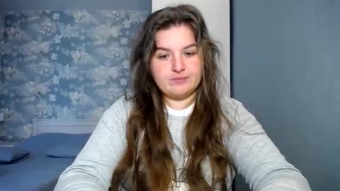 Elanis online show from February 2, 12:04 pm