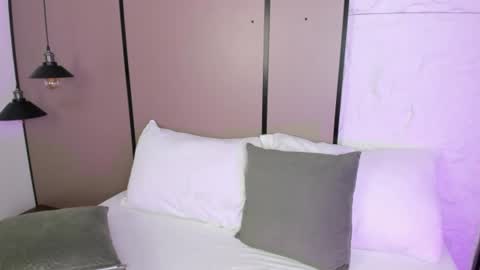 elara_bloom_ online show from July 3, 5:46 am