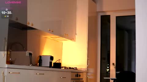 elarashine online show from February 12, 10:22 pm