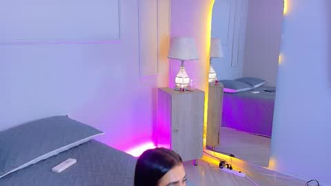 ELECTRA  online show from November 27, 7:50 pm