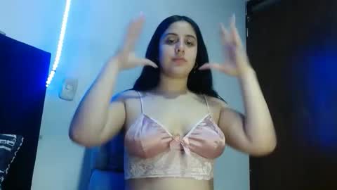 electraweb_09 online show from November 3, 7:18 pm