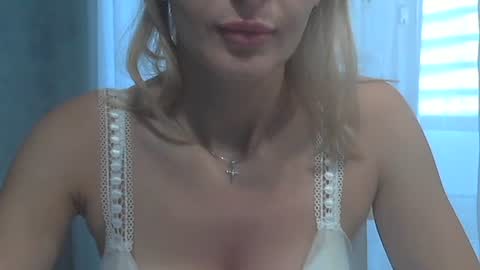 elenadream4990 online show from June 24, 10:14 am
