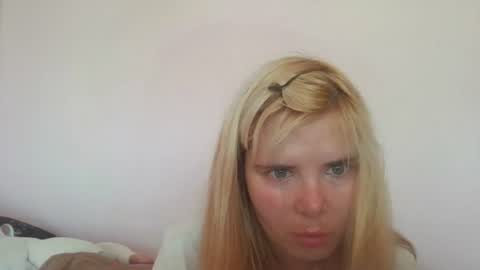 Elena online show from June 25, 8:18 am