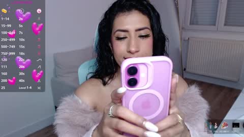 Snapshot of elettra_love chatting on January 11, 12:18 pm Sandra online show from January 11, 12:18 pm