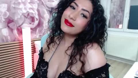 Snapshot of elettra_love chatting on October 18, 12:19 pm Sandra online show from October 18, 12:19 pm