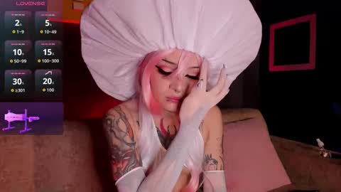 ELETTRA online show from November 5, 12:16 am