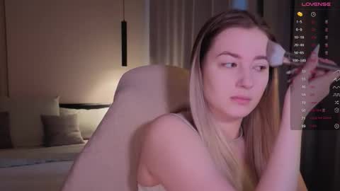 Elina online show from December 19, 5:43 am