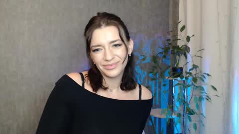 Elina online show from January 30, 10:30 pm