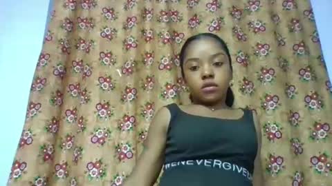 elisa531052 online show from February 21, 6:58 am