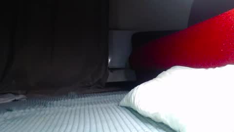 Tati online show from March 8, 5:09 pm