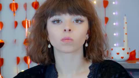 ElisabethDavis online show from February 28, 7:02 pm