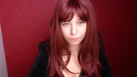 Snapshot of elise_kissu_ chatting on October 2, 1:38 pm Alice online show from October 2, 1:38 pm