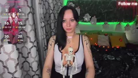 EliseRoyalty online show from October 22, 3:50 pm