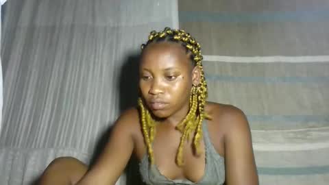 elita12010 online show from March 14, 11:22 am