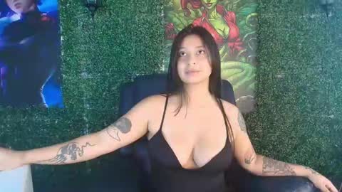 Elizabeth online show from October 21, 12:31 pm
