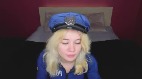Elizabeth online show from June 2, 1:39 am