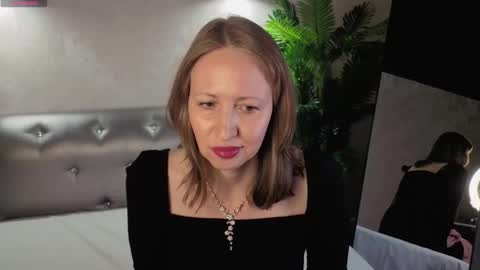 Elizabeth online show from March 8, 8:29 am