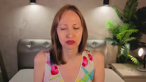 Elizabeth online show from March 17, 8:40 am