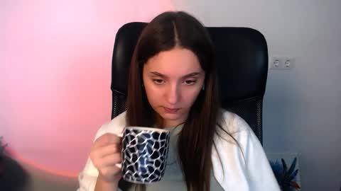 elizsun online show from December 2, 11:45 am