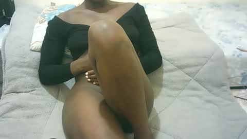 ella573476 online show from December 11, 8:36 am