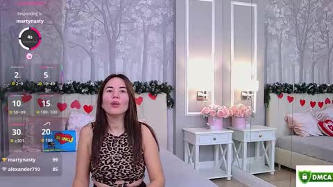 Ella online show from October 14, 4:15 am