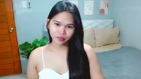 EllaFord online show from July 19, 6:43 pm