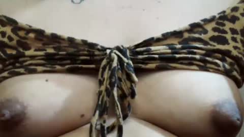 Ellah online show from October 29, 4:39 am