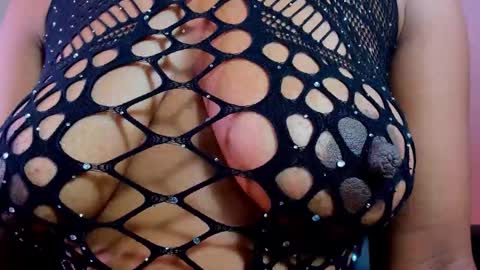  Ellie   online show from November 26, 4:19 pm