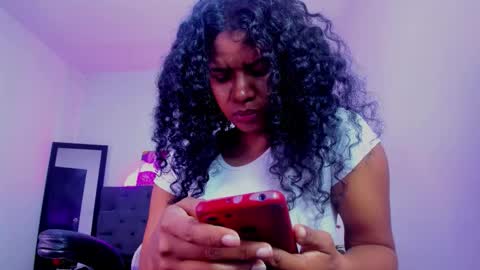  Ellie   online show from December 15, 2:22 pm