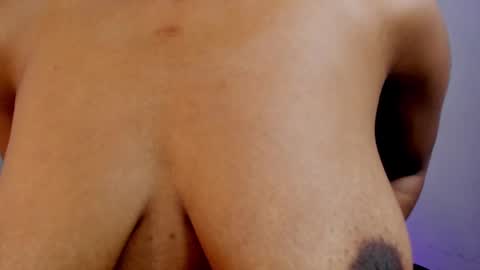  Ellie   online show from October 18, 3:37 pm