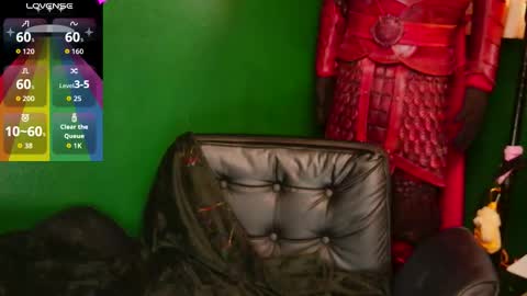 Ellie online show from March 18, 4:23 pm