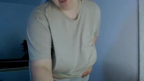 Ellie online show from April 26, 6:55 am