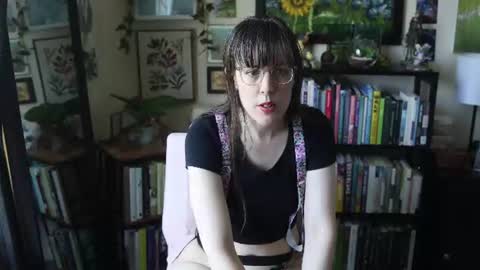 Elly Naomi online show from July 12, 5:36 pm