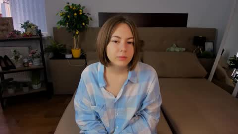 elma_lily online show from November 3, 6:17 am