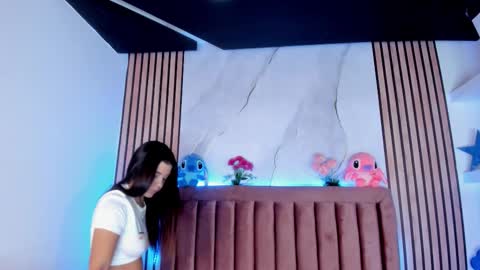 Elsa online show from November 13, 1:48 am