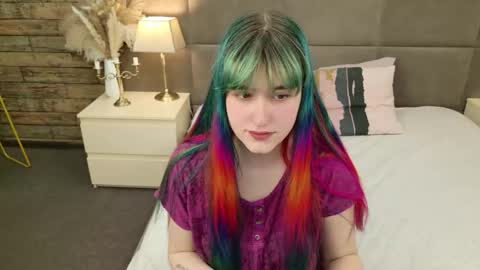 Elsie online show from May 11, 5:42 am