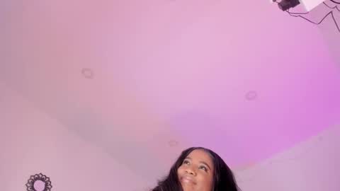 elsiemorrison online show from November 20, 7:15 pm