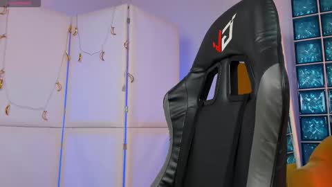 Erica  online show from December 19, 12:41 pm