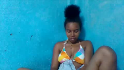 Snapshot of elys208 chatting on October 19, 6:21 pm elys208 online show from October 19, 6:21 pm