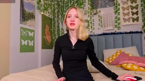 Emma online show from January 18, 12:45 pm