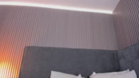 emelie_89 online show from February 28, 1:32 pm